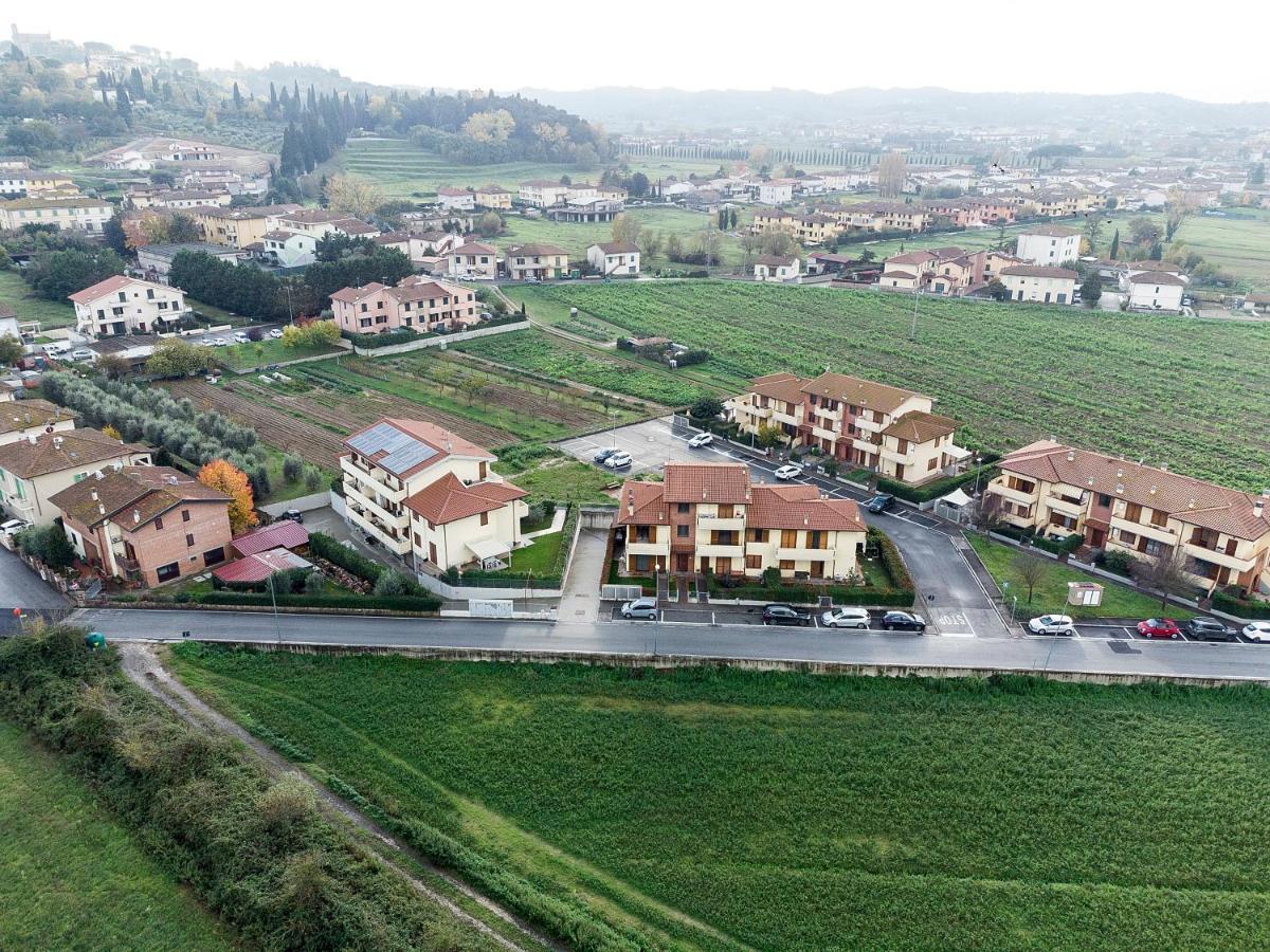 A Casa Di Anna San Miniato Exterior foto